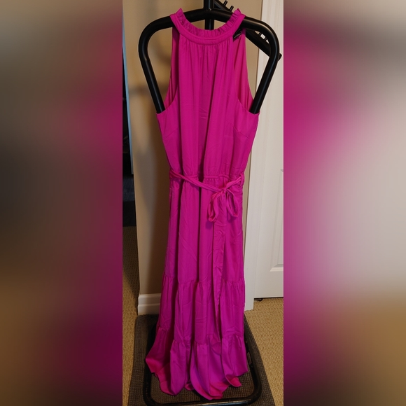 City Chic One Love Maxi Dress - Lipstick - Picture 2 of 3